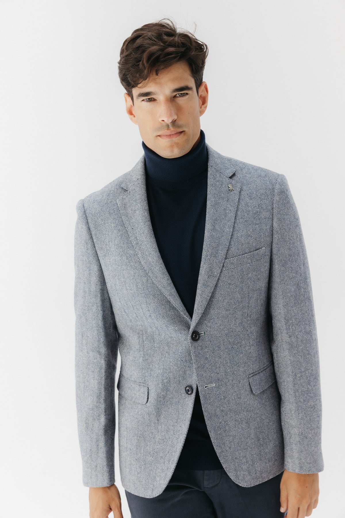 AMERICANA ESPIGA CON LANA AZUL - Imagen 6