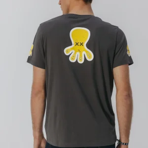 CAMISETA ESTAMPADO TRIPLE LOGO DESGASTADO ANTRACITA