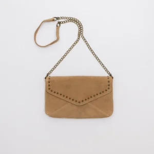 BOLSO SOLAPA TACHAS CAMEL